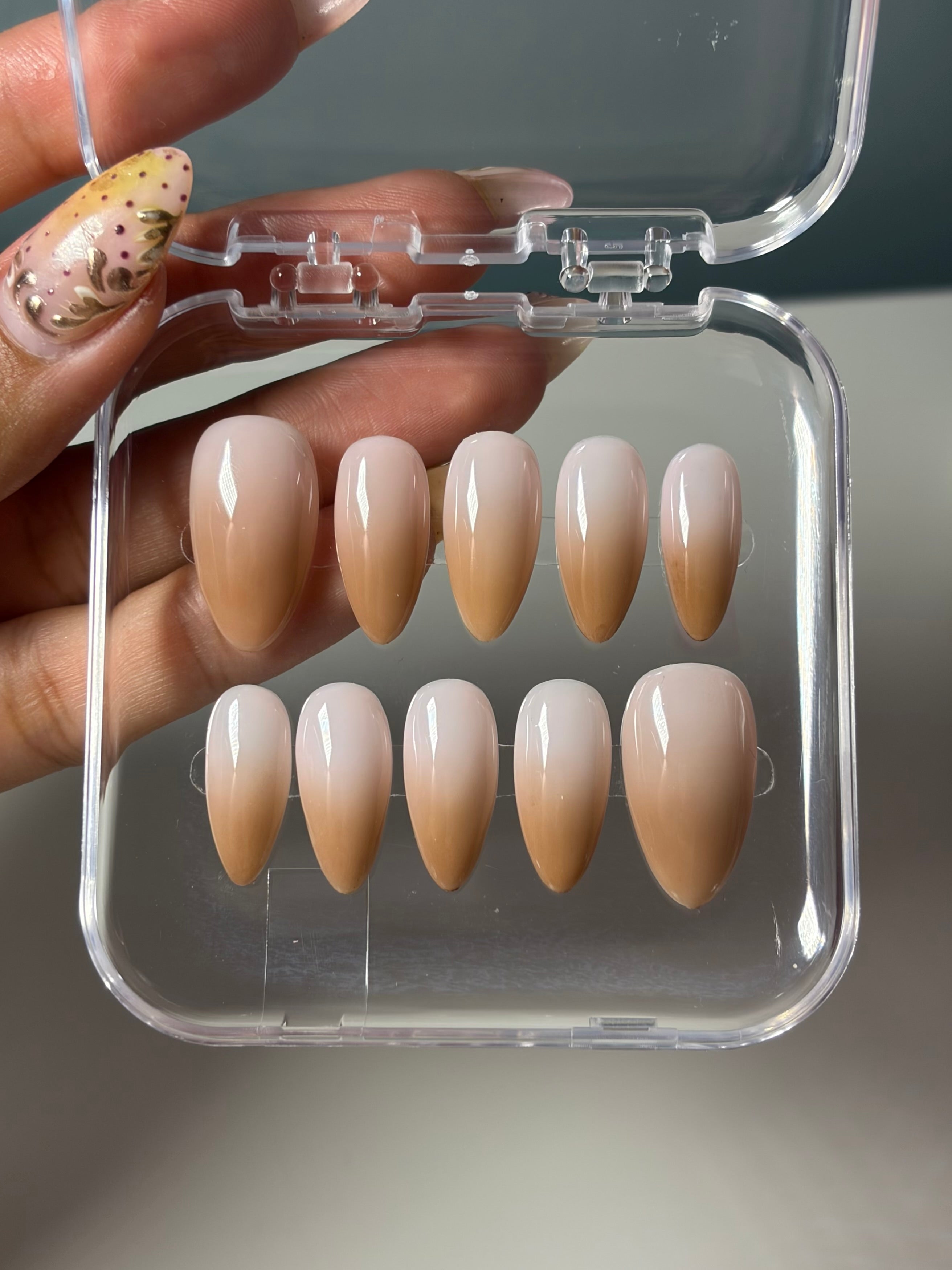 Veiled Mocha